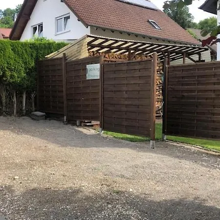 Guest Niederalfingen Daire Huttlingen