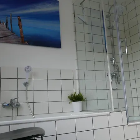 Daire Guest Niederalfingen