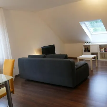 Daire Guest Niederalfingen