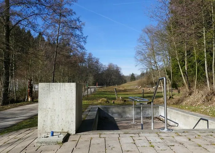 Guest Niederalfingen Apartmán Huttlingen